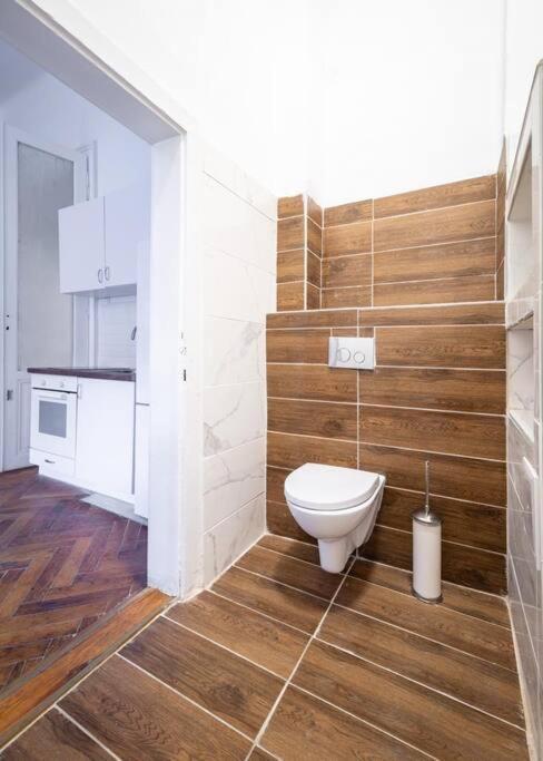 Apartment Modern Gem For 4 People